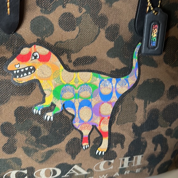 NWT Rare Coach Camo Rainbow Rexy Dinosaur Leather Tote Purse Canvas Case bag FOB - Picture 8 of 11